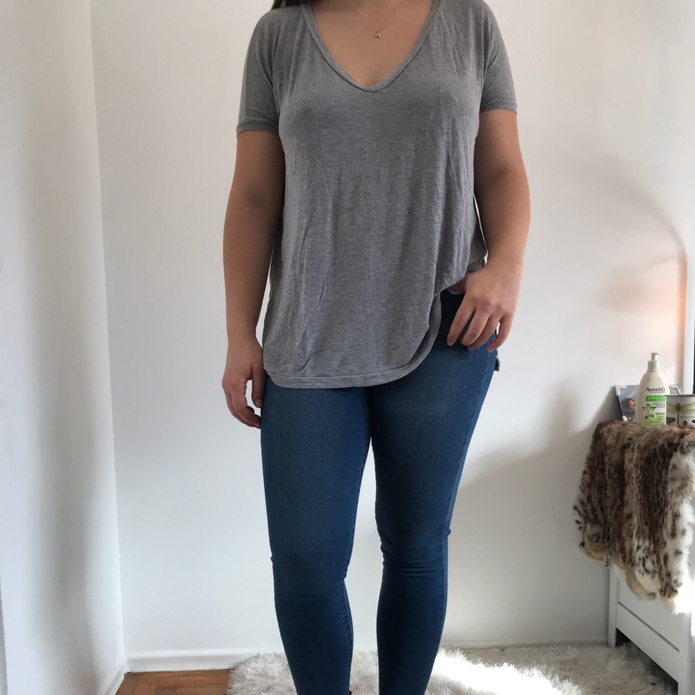 Brandy Melville t shirt